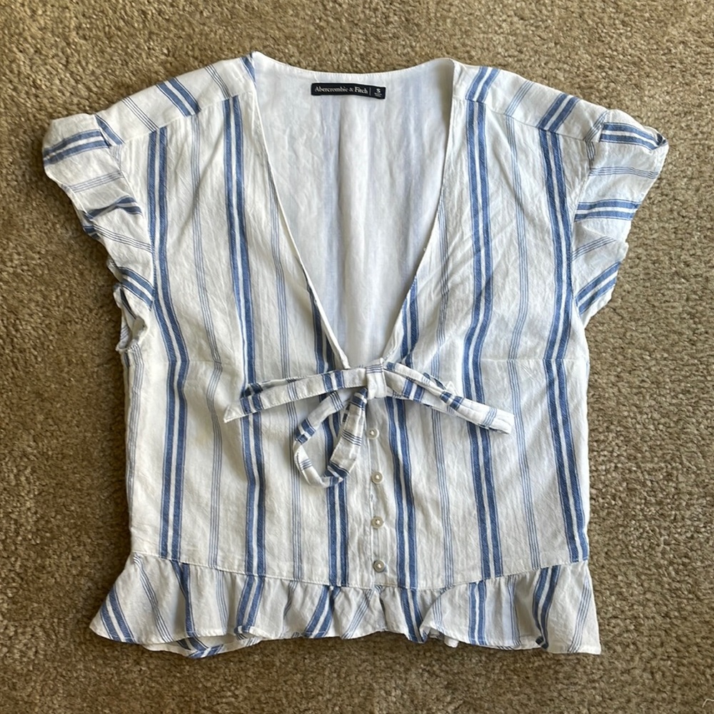 Abercrombie and fitch blue white tie front top size small